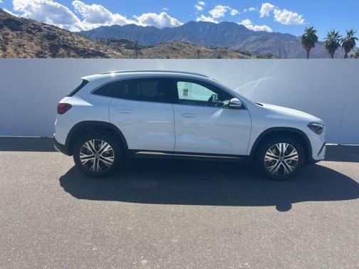 2026 Mercedes-Benz GLA 250 4MATIC