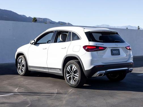 2026 Mercedes-Benz GLA 250 4MATIC