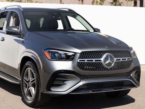 GREY METALLIC 2026 Mercedes-Benz GLE 450 4MATIC