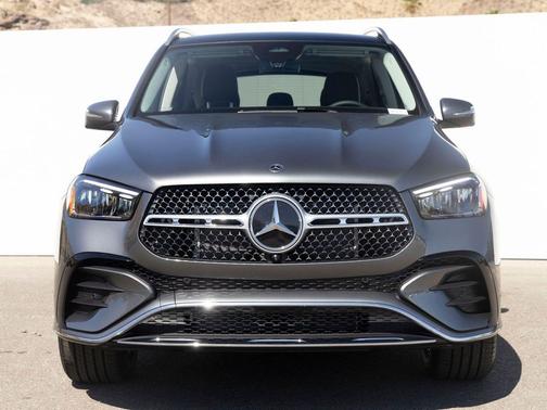 GREY METALLIC 2026 Mercedes-Benz GLE 450 4MATIC