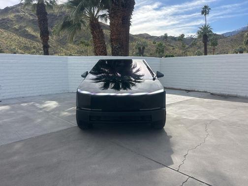 2024 Tesla Cybertruck Cyberbeast