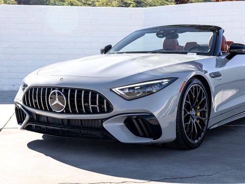 2022 Mercedes-Benz AMG SL 55 Base