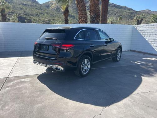 2023 Mercedes-Benz GLC 300 4MATIC