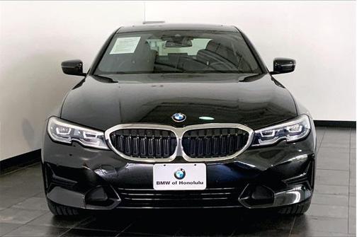 2022 BMW 330 i