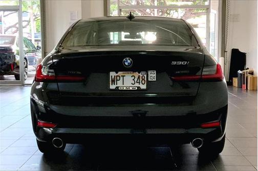 2022 BMW 330 i