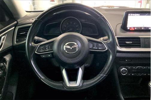 2018 Mazda Mazda3 Touring