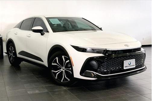 2024 Toyota Crown XLE