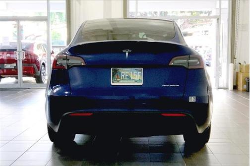2022 Tesla Model Y Long Range