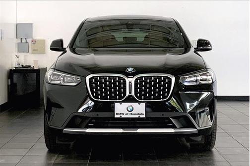 2023 BMW X4 xDrive30i