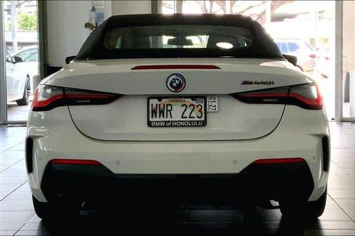 Alpine White 2023 BMW M440 i