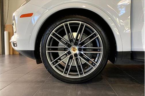 2021 Porsche Cayenne S