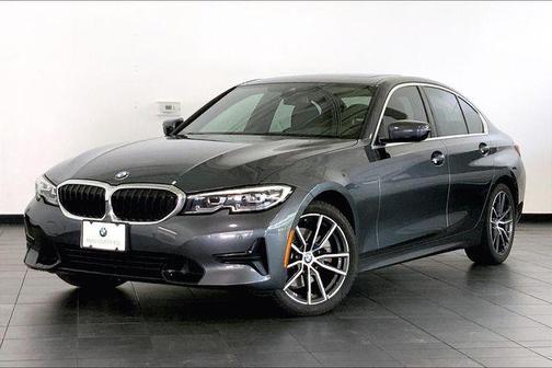 2019 BMW 330 i