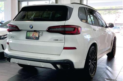 2023 BMW X5 sDrive40i