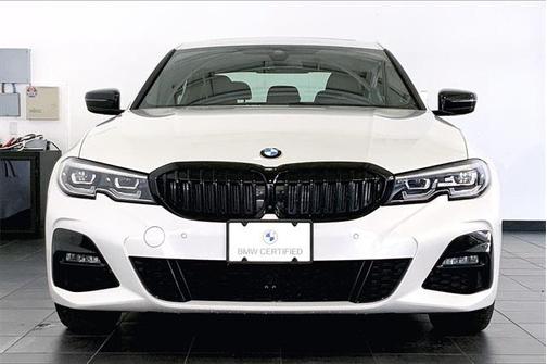 2021 BMW 330 i