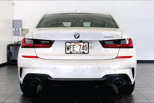 2021 BMW 330 i