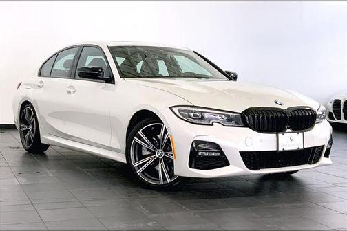 2021 BMW 330 i