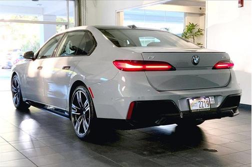 2025 BMW i7 eDrive50