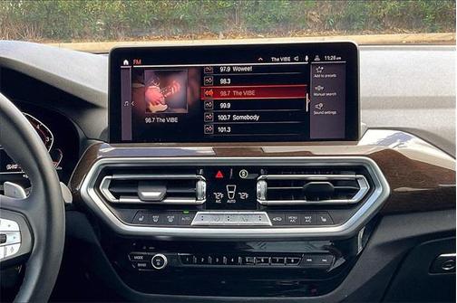 2024 BMW X4 xDrive30i