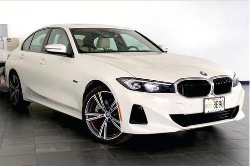 2023 BMW 330e iPerformance