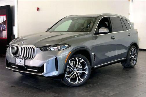 Gray Metallic 2026 BMW X5 sDrive40i