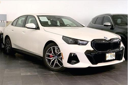 2025 BMW i5 eDrive40