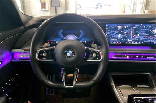 2024 BMW 740 i