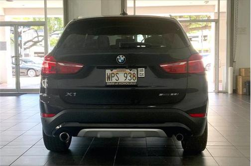 2022 BMW X1 sDrive28i
