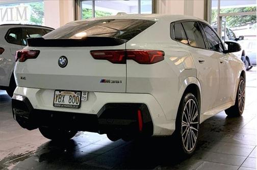 2025 BMW X2 M35i
