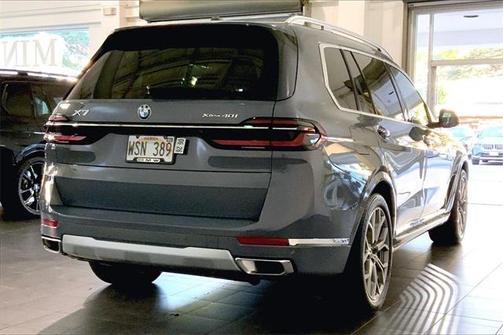 2023 BMW X7 xDrive40i