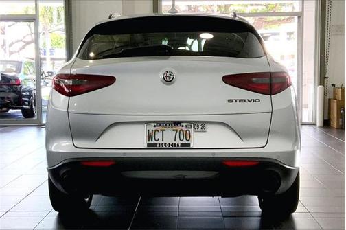 2020 Alfa Romeo Stelvio Base