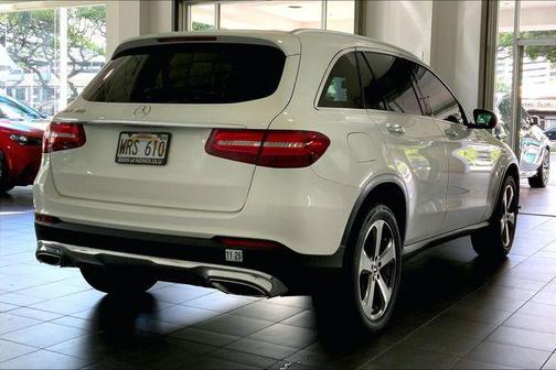 White 2018 Mercedes-Benz GLC 300 Base