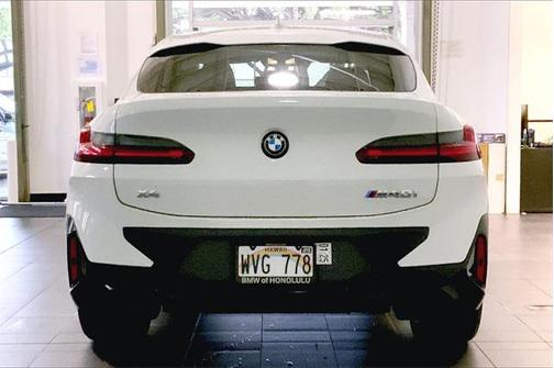 2023 BMW X4 M40i