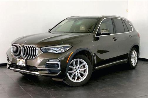 Green Metallic 2020 BMW X5 sDrive40i