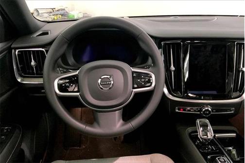 2023 Volvo S60 Recharge Plug-In Hybrid Ultimate