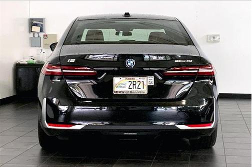 2024 BMW i5 eDrive40