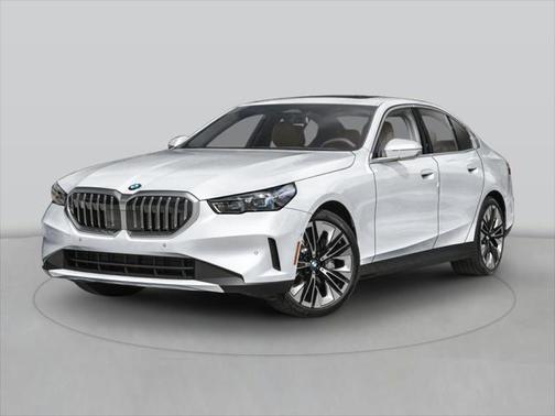 2025 BMW 550e xDrive