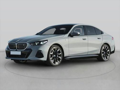 2025 BMW 550e xDrive