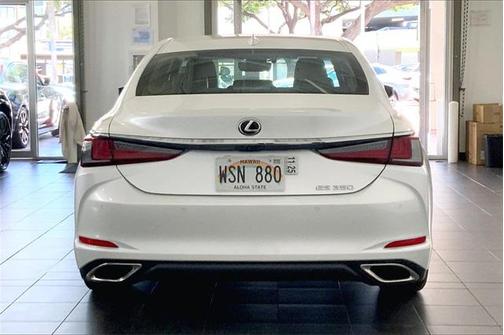 2022 Lexus ES 350 Luxury