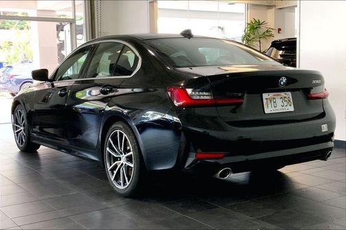 2020 BMW 330 i