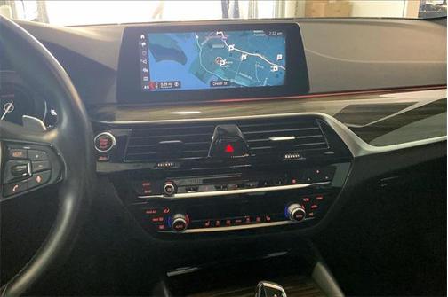 2018 BMW 530 i