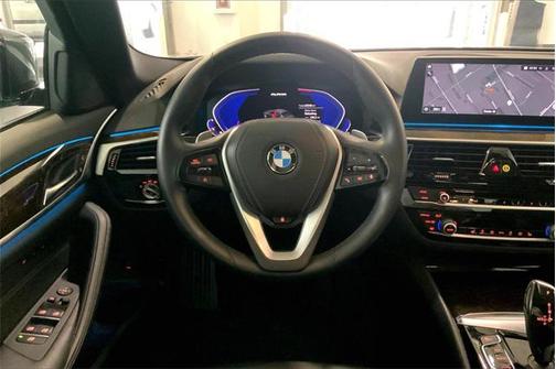 2020 BMW 530 i xDrive