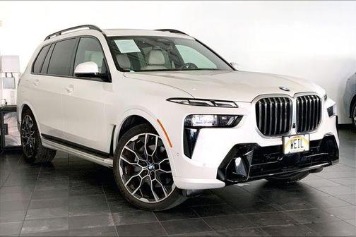 2023 BMW X7 xDrive40i