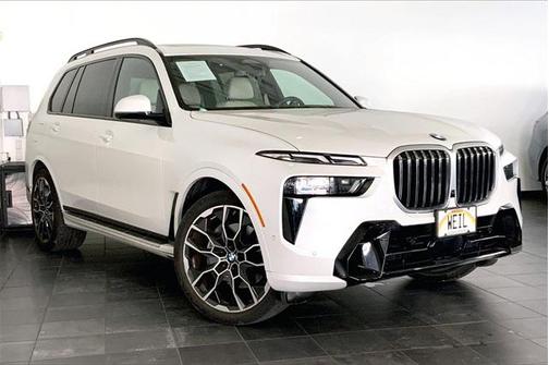 2023 BMW X7 xDrive40i