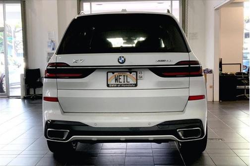 2023 BMW X7 xDrive40i