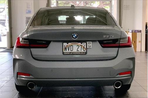 2023 BMW 330 i