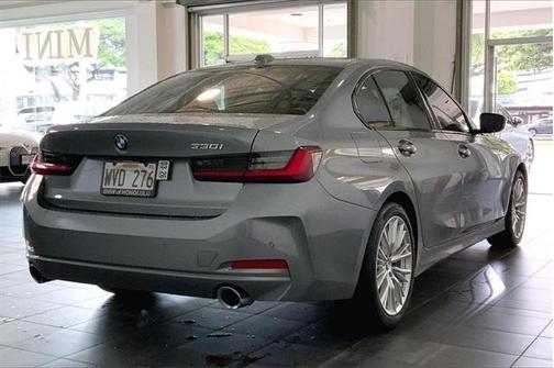 2023 BMW 330 i