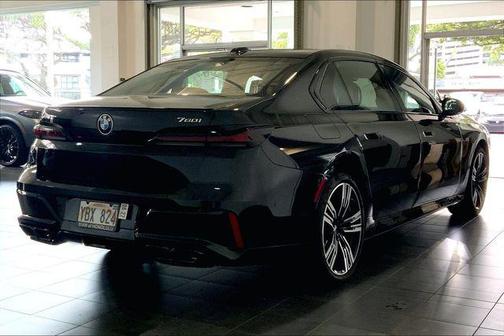 Black Sapphire Metallic 2025 BMW 760 760i xDrive