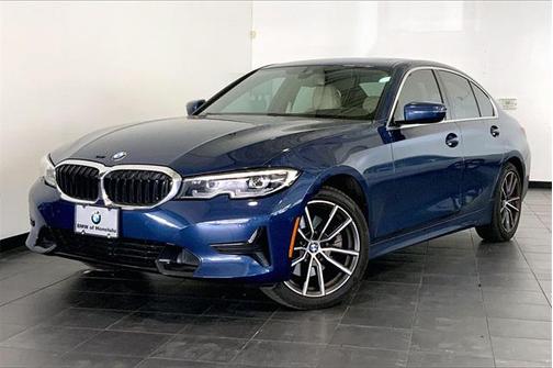 2022 BMW 330 i