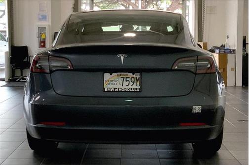 2022 Tesla Model 3 Standard Range