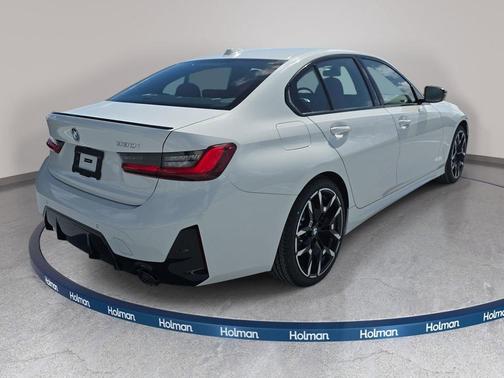 Tanzanite Blue II Metallic 2026 BMW 330 I
